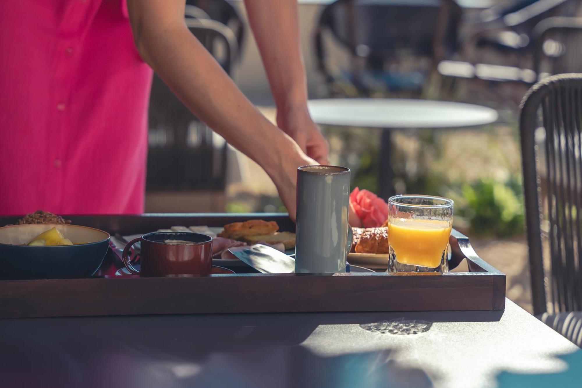 Logis Hotel Restaurant Le Plantevin Propiac المظهر الخارجي الصورة