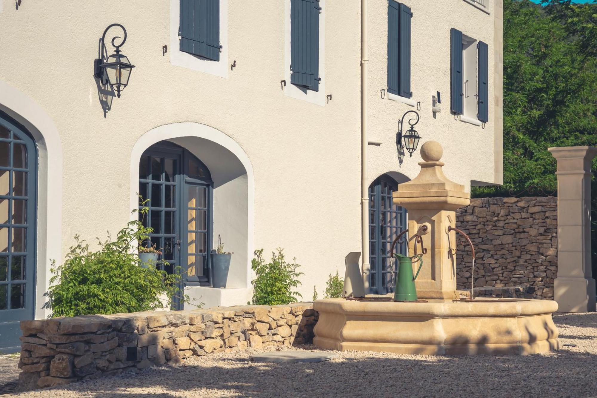 Logis Hotel Restaurant Le Plantevin Propiac المظهر الخارجي الصورة