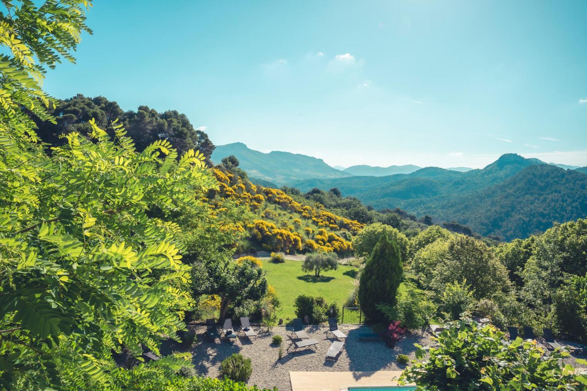 Logis Hotel Restaurant Le Plantevin Propiac المظهر الخارجي الصورة